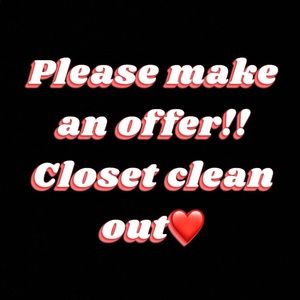 Please check out my closet! 😊